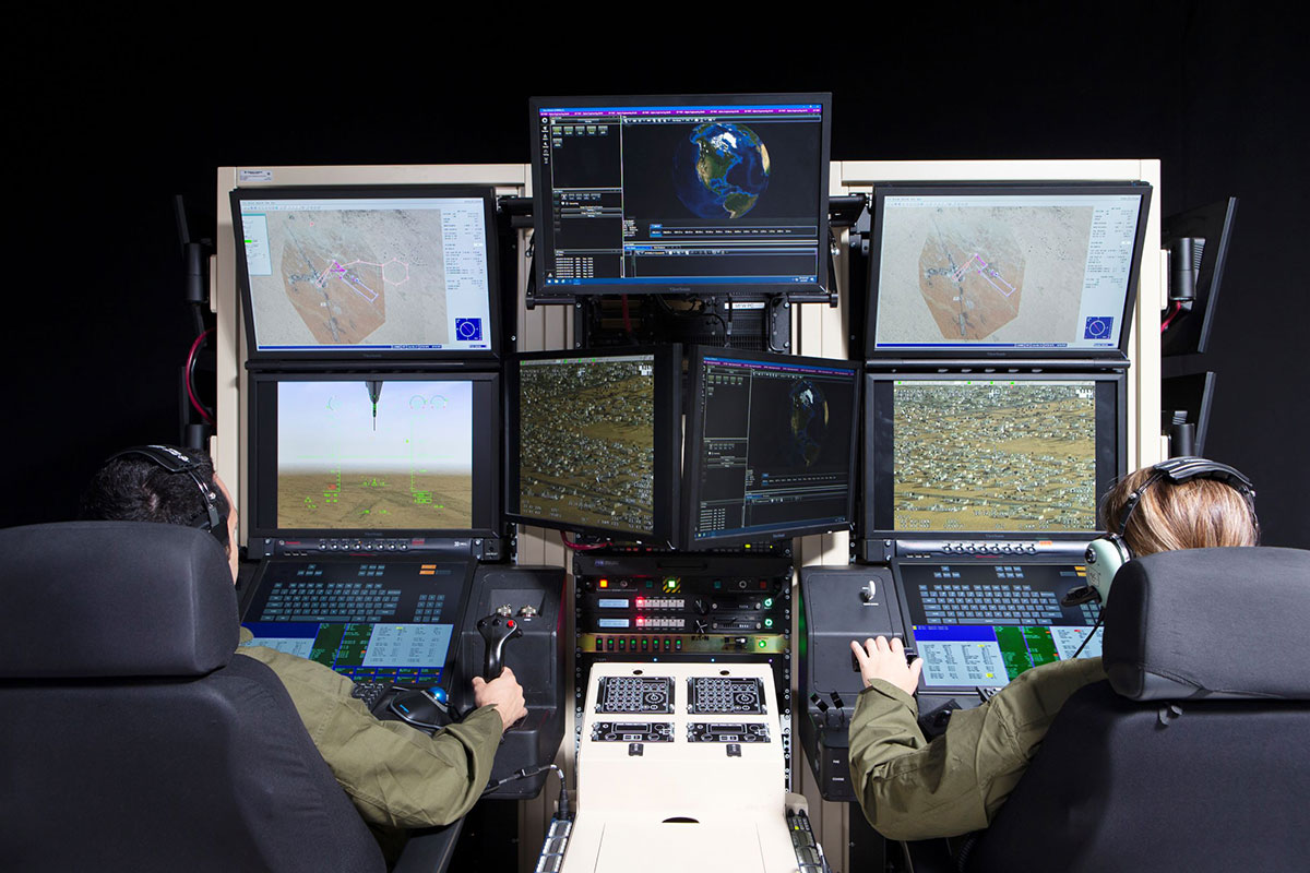 CAE_Predator_Mission_Trainer_Pilot_Sensor_Station1200x800.jpg