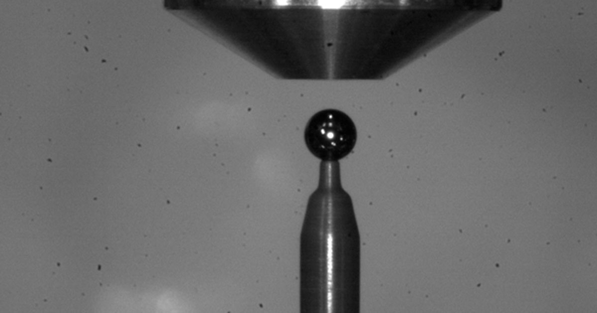 The 4Pi system uses precise tools to measure and characterize ICF targets, as each one is only 2mm.
