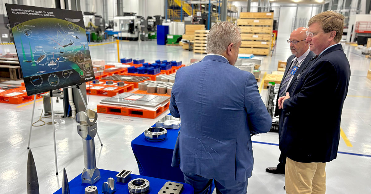Governor Reeves Tours GA-EMS Manufacturing Center in Tupelo 